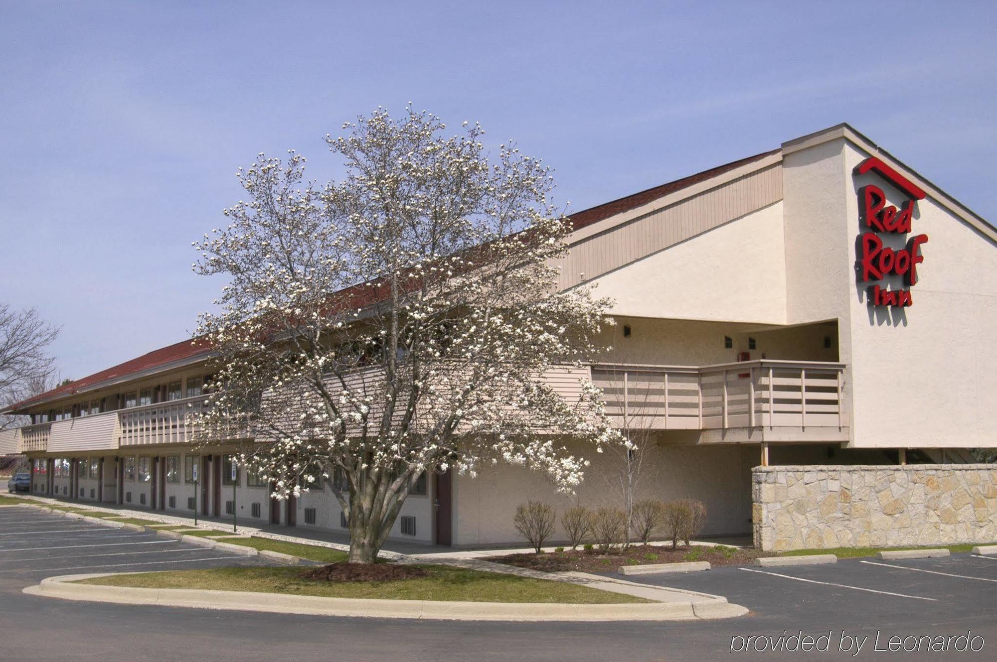 Red Roof Inn Detroit Metro Airport - Belleville Bagian luar foto